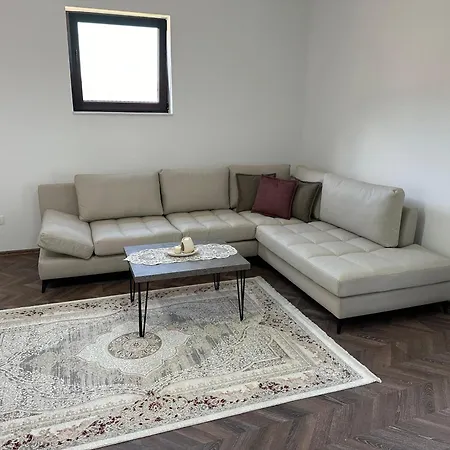 Stormi's * Поградец